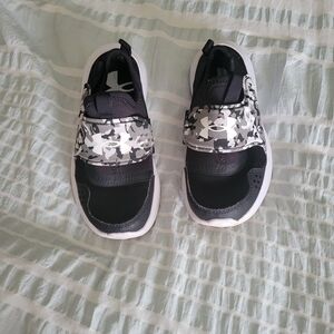 Under Armour Kids' Black & White Camo Strap Sneakers